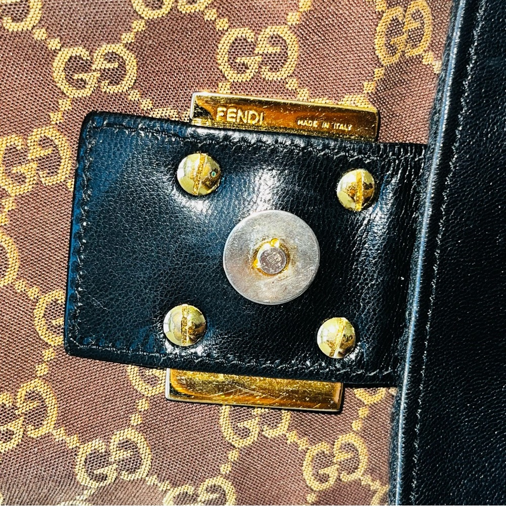 Fendi: Calf Hair Fur Gold FF Logo Mamma Baguette Shoulder Bag (Black) - Picture 8 of 16